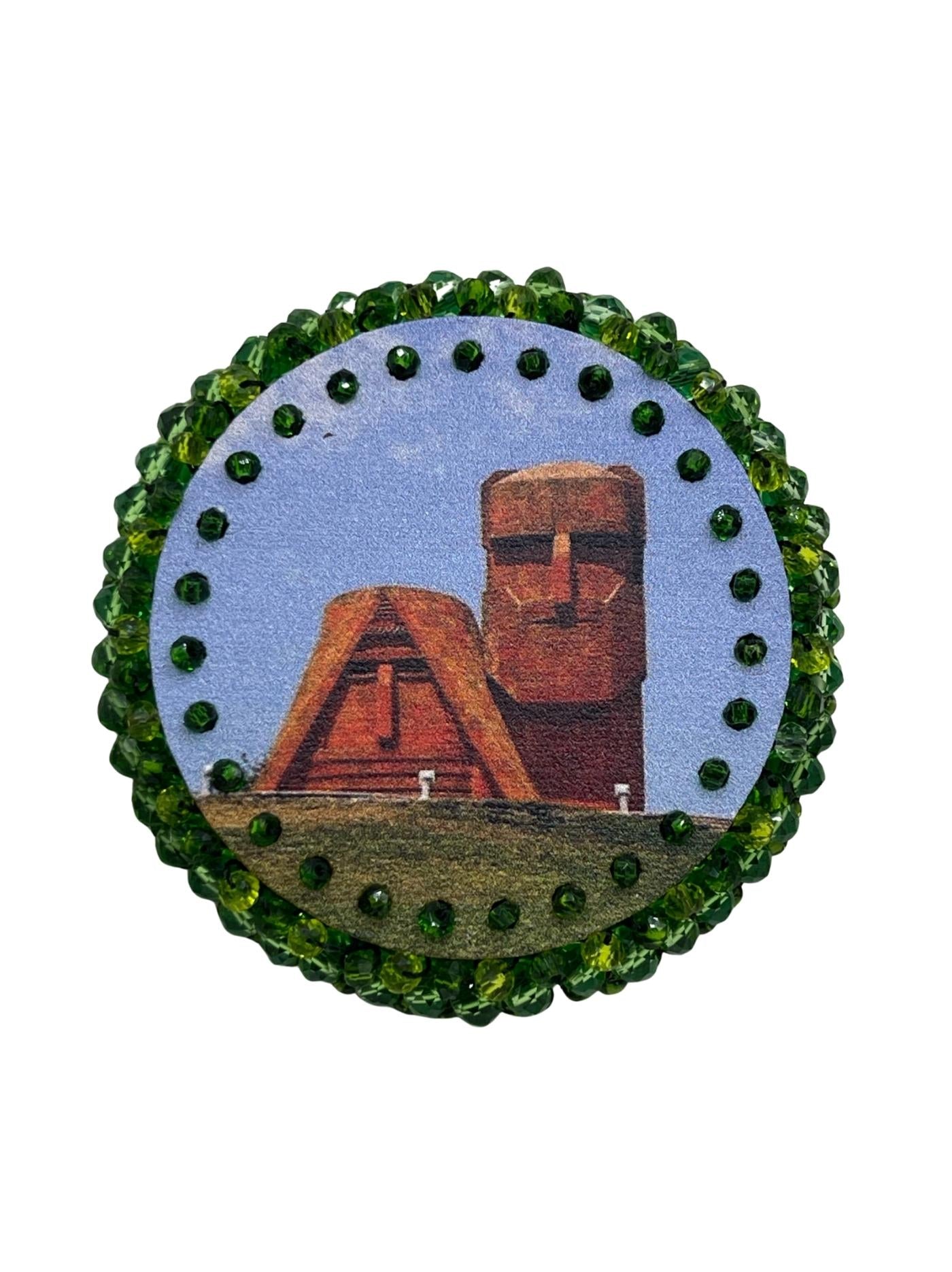 Tatik and Papik Pin